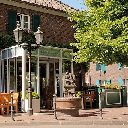Wellings Romantik Hotel Zur Linde Moers Εξωτερικό φωτογραφία